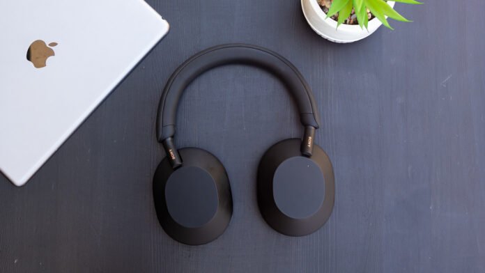 Sony WH-1000MX5 Headphones