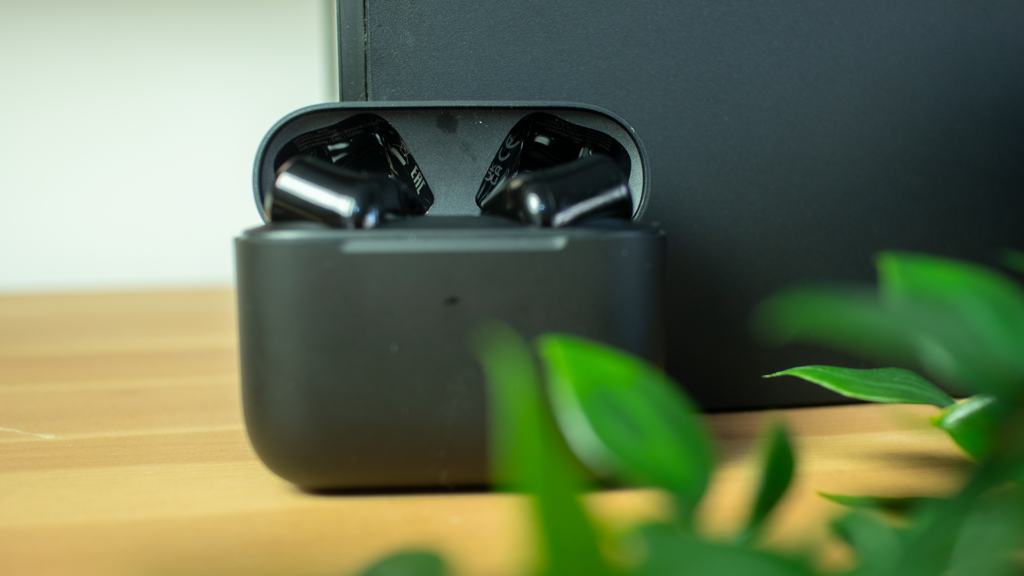 Hammerhead TWS X Headphones case