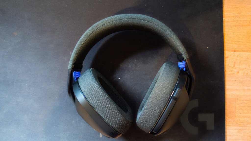 Logitech G321 Lightspeed topdown headphones front