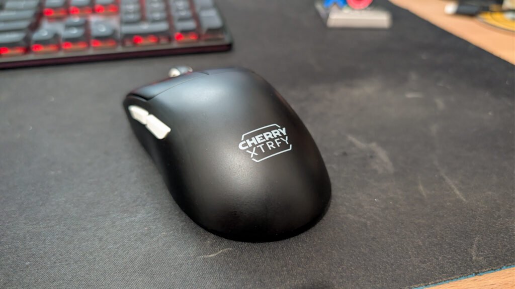 Cherry XTRFY M68 Wireless Mouse