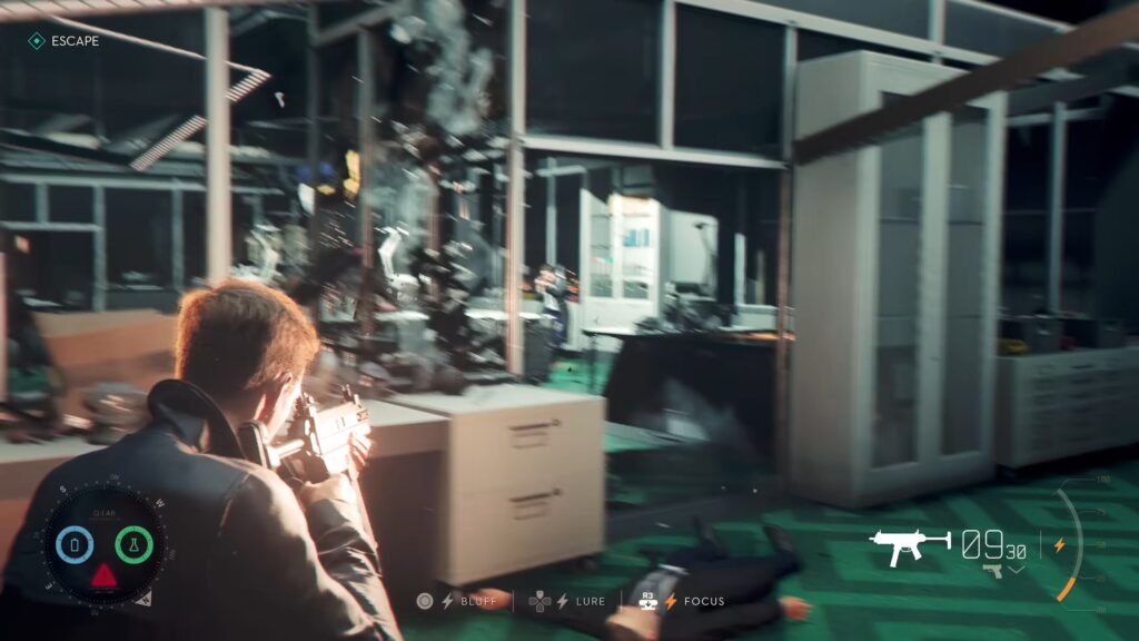 007 First Light Gameplay Reveal 32-46 screenshot - GamersPack ישראל First-person shooter view: player aims a rifle inside a modern glass-walled interior; HUD shows ammo and ability icons. 007 First Light Gameplay Reveal 32-46 screenshot
