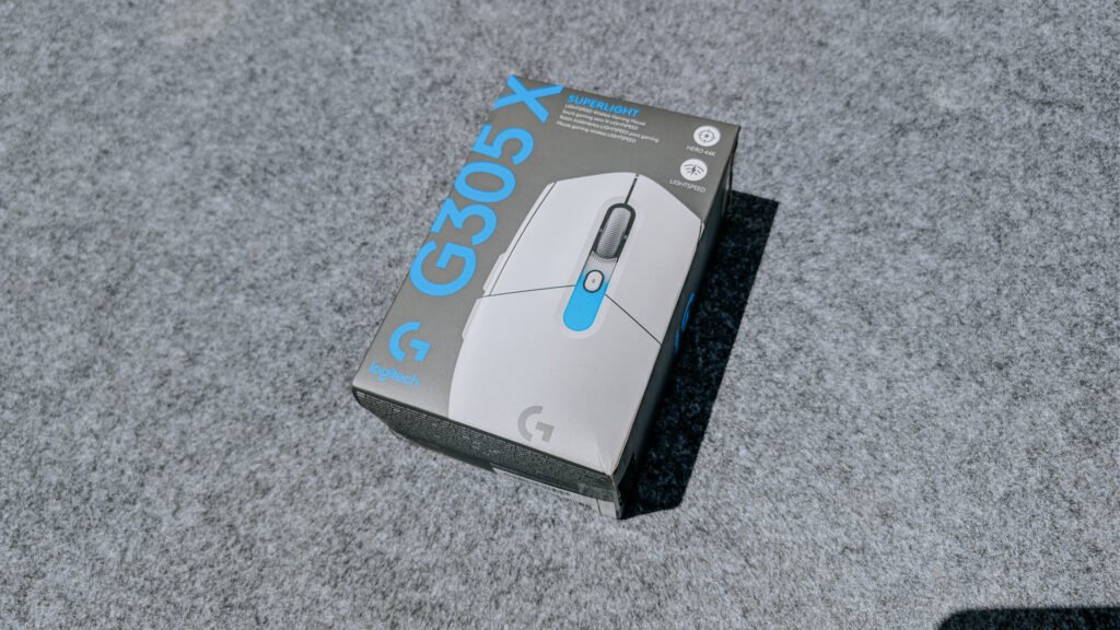 Logitech G305 X Superlight box Logitech G305 X Superlight box